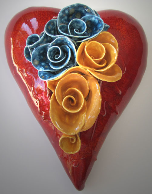 Zoom Large Heart Wall Hanging.  Be sure to scroll down to see image detail.