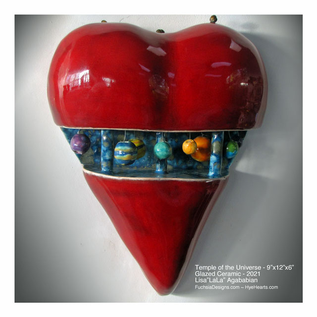 2021 Universal Ceramic Heart Wall Sculpture